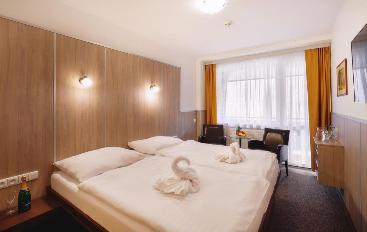 Wellness Hotel Green Paradise Brezova  Luaran gambar
