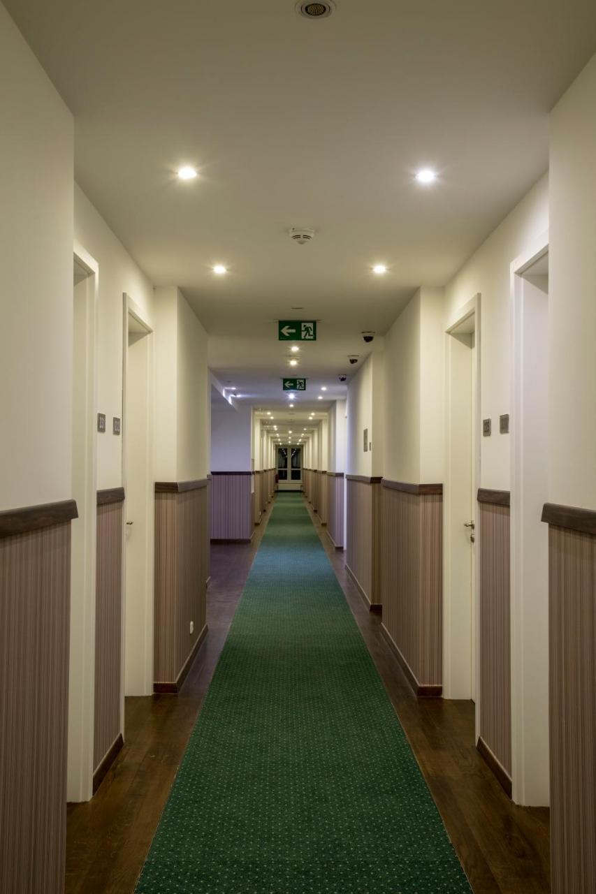 Wellness Hotel Green Paradise Brezova  Luaran gambar